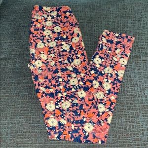 LuLaRoe One Size Leggings